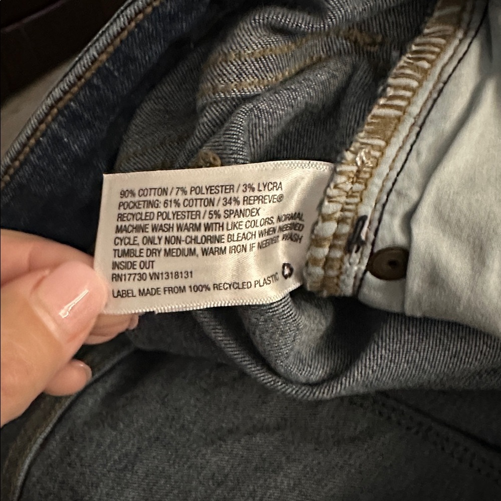 Universal Thread - Size 14 - Picture 6 of 6